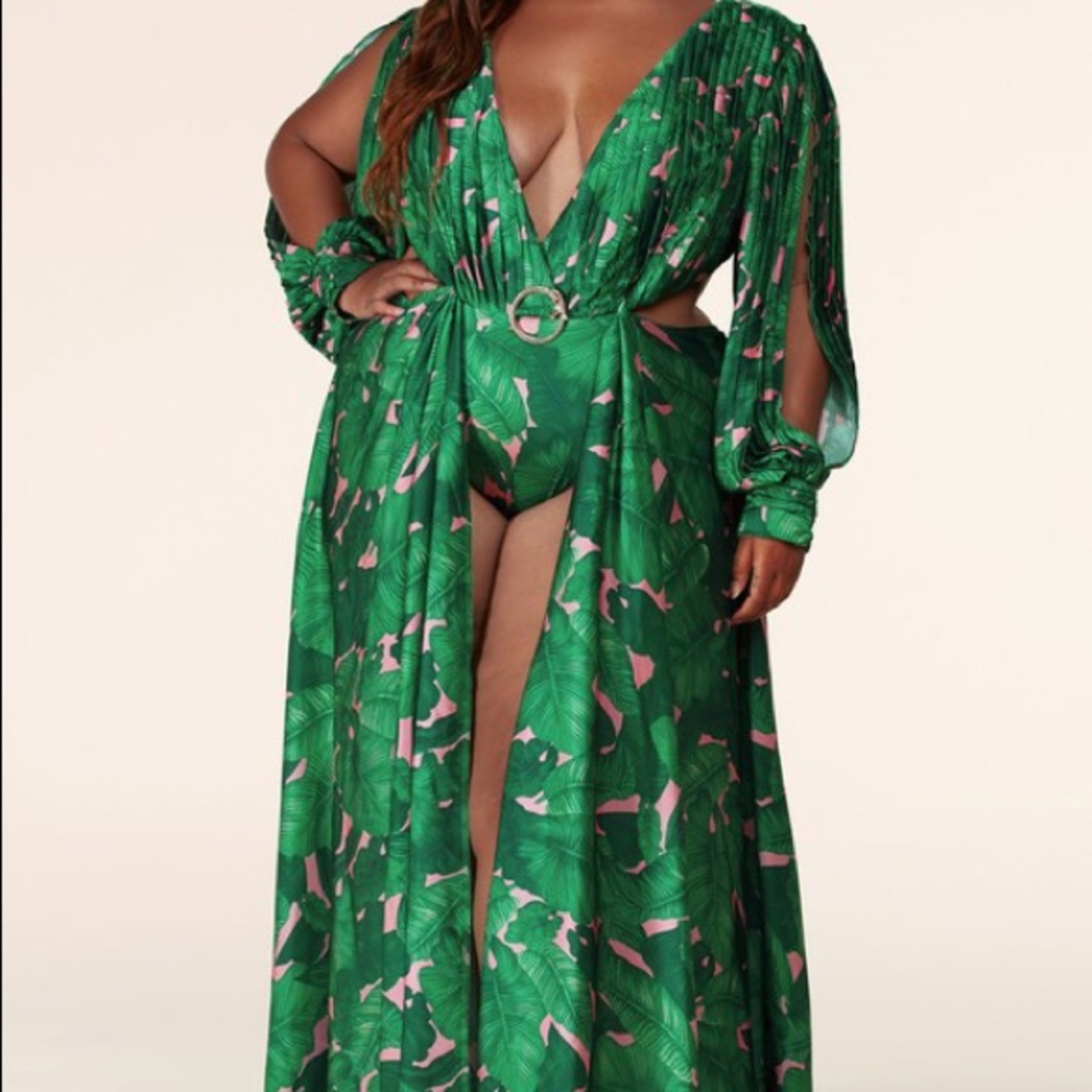 LATISTE Plus Size Tropical Leaf Floral Maxi Dress
